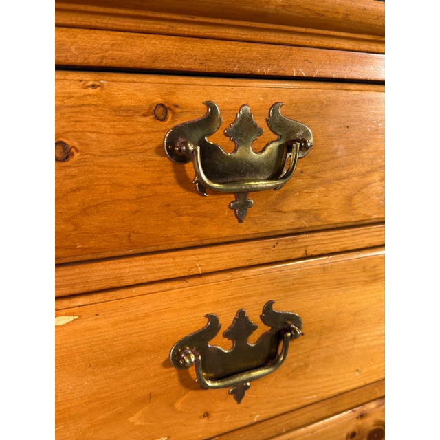 1950s Vintage Solid Pine Tall Chest of Drawers by Pine Shop Originals c.1950s For Sale - Image 5 of 13