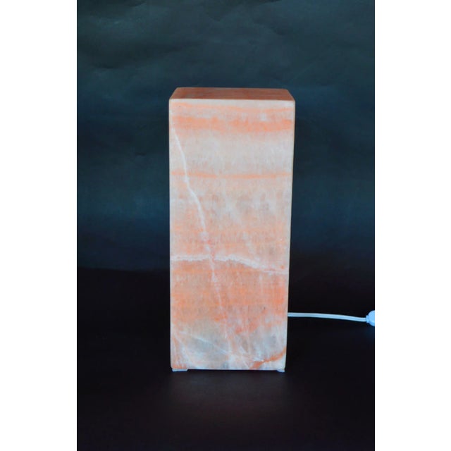 Pair of Pink Modern Onyx Lamps. Usa, 21st Century For Sale - Image 4 of 7