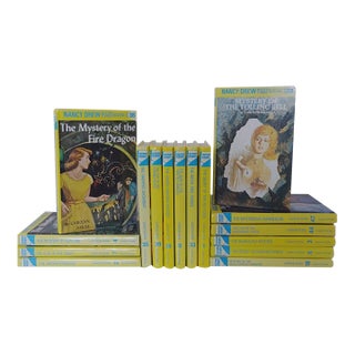 Vintage Nancy Drew Mystery Stories by Carolyn Keene 1967 - 1996, Set of 16 Books For Sale