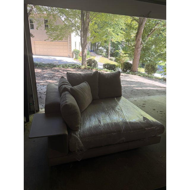 Metal Minotti "White" Deep Terminal Sofa Lounge Element by Rodolfo Dordoni (Laf) For Sale - Image 7 of 7