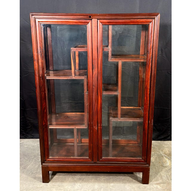 Wood Vintage Chinese Rosewood Two Door Glass Curio Cabinet / Vitrine Etagere For Sale - Image 7 of 14