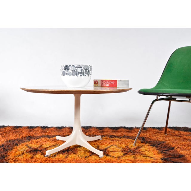 Low Mid-Century White Model 5452 Coffee or Side Table by George Nelson for Herman Miller, 1960s For Sale - Image 12 of 15