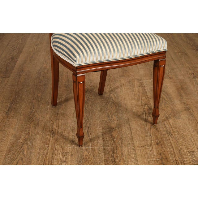 Hepplewhite Style Quality Set of Four Shield Back Dining Chairs For Sale In Philadelphia - Image 6 of 18