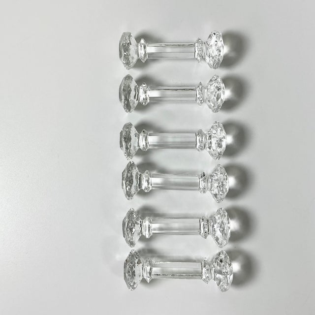 English 1980s Vintage Hollywood Regency Chippendale English Crystal Knife Rests After Ralph Lauren - Set of 6 For Sale - Image 3 of 9