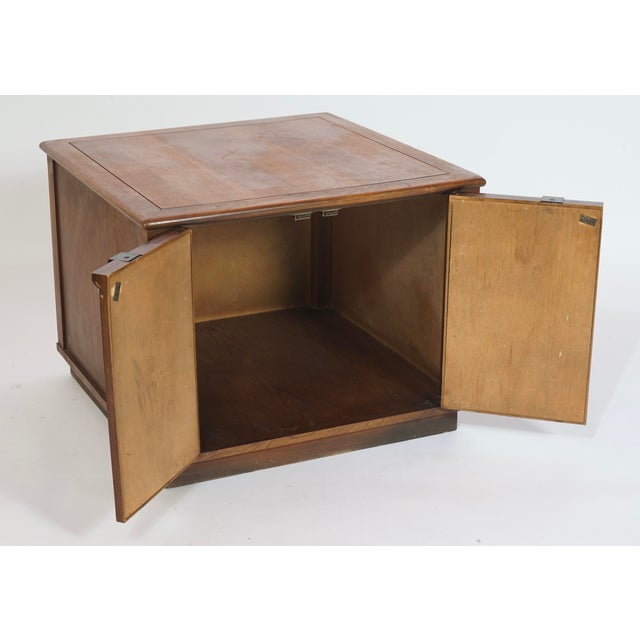 Wood Mid Century Modern Sears Pacesetter Furniture Square Commode End Table For Sale - Image 7 of 12