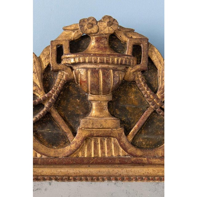 Late 18th Century French Louis XVI Crested Gilt Wood Mirror For Sale - Image 4 of 8