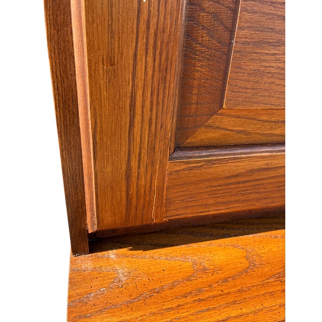 1980s Pennsylvania House Oak Chippendale Desk Cabinet Display Hutch Shelf Chippendale For Sale - Image 13 of 18