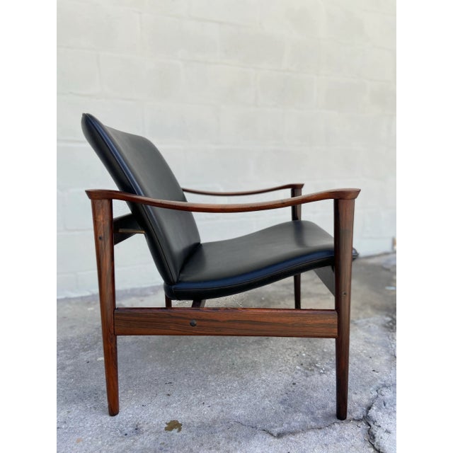 1960s Mid Century Modern Lounge Chair 'Model 711' | by Fredrik Kayser for Vatne Lenestolfabrik For Sale - Image 5 of 11