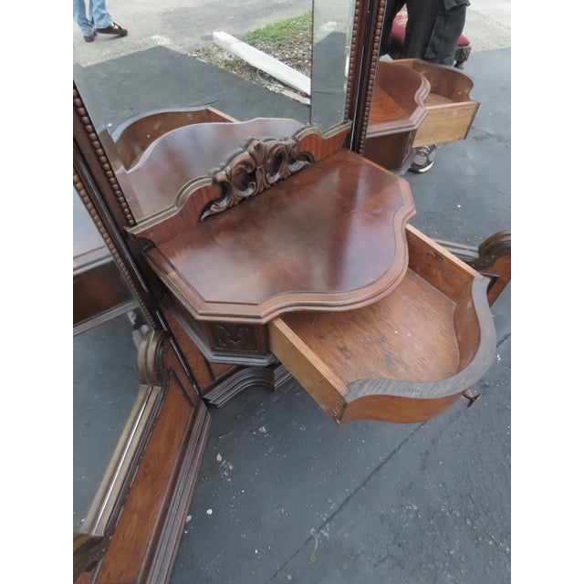1920s Carved Tri Fold Vanity Makeup Dressing Table and Stool 6454 For Sale - Image 16 of 18