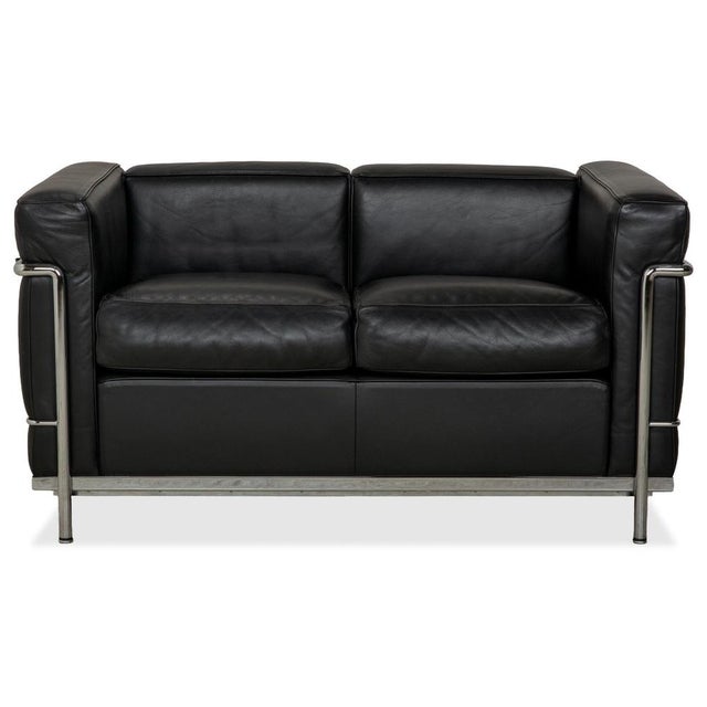 Black Leather and Chrome LC2 Two-Seater Sofa by Le Corbusier for Cassina For Sale - Image 11 of 11