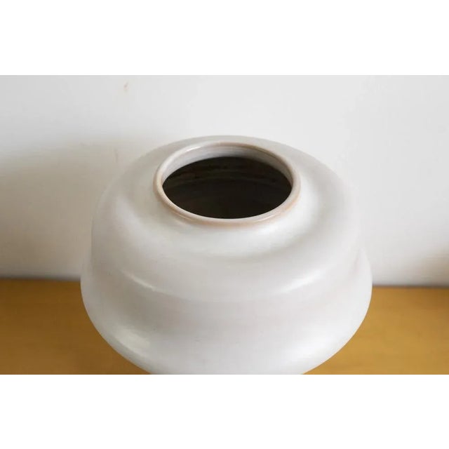 Bitossi Etruscan Series Vase attributed to Aldo Londi for Bitossi, 1960s For Sale - Image 4 of 7