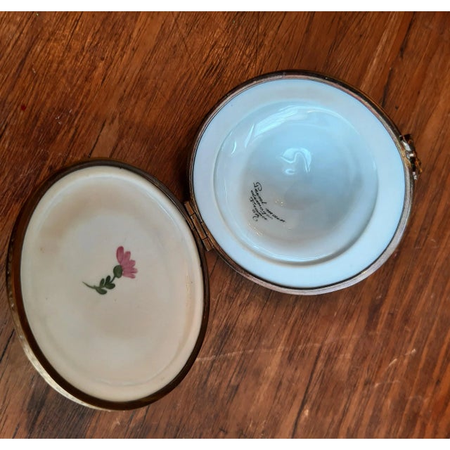 Mid 20th Century French Limoges Hat Box Floral Rose For Sale - Image 5 of 9