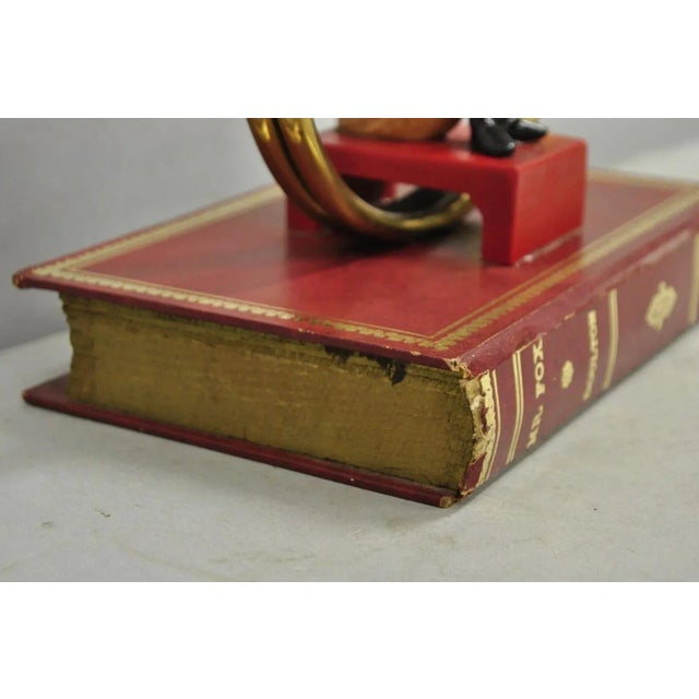 Vintage Equestrian Porcelain Snooty Mr Fox Brass Trumpet on Red Book Table Lamp For Sale - Image 9 of 14