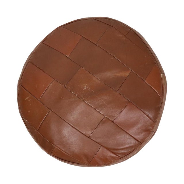 1970s Vintage Round Faux Leather Ottoman, 1970s For Sale - Image 5 of 14