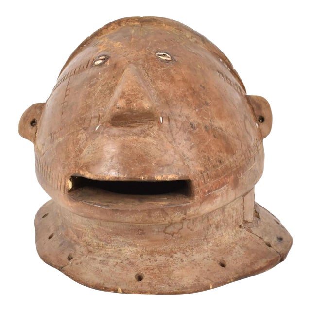 Early 20th Century Tabwa Helmet Mask For Sale