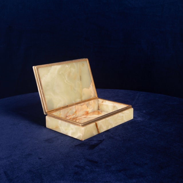Italian Onyx and Brass Jewellery Box, 1970s For Sale - Image 3 of 18