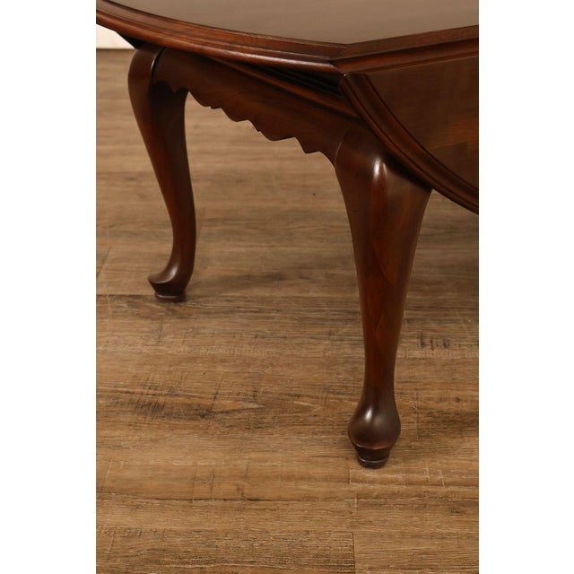 Ethan Allen Queen Anne Style Cherry Drop Leaf Coffee Table For Sale - Image 17 of 18