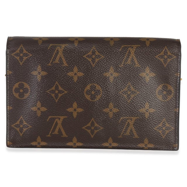 Louis Vuitton Rose Ballerine Monogram Canvas Flore Chain Wallet For Sale - Image 4 of 9
