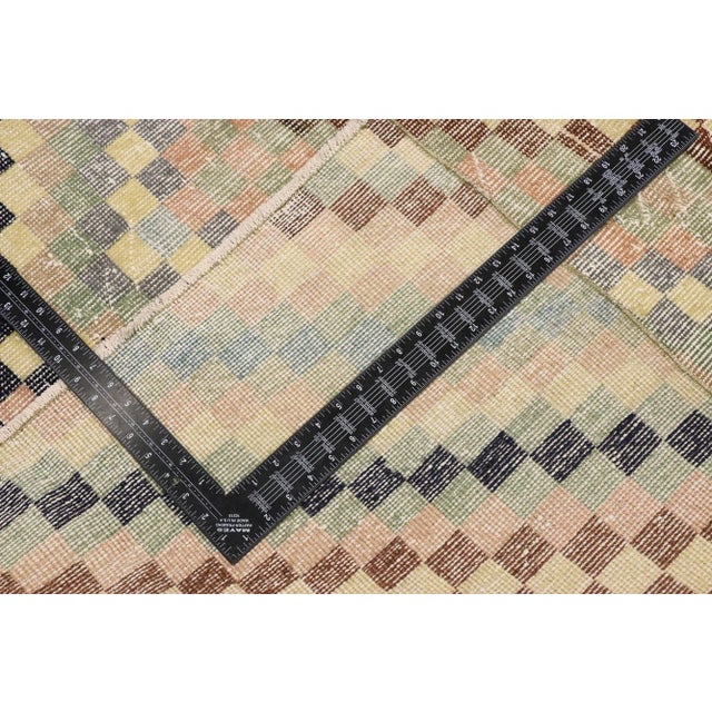 Vintage Turkish Sivas Rug - 05'07 X 09'02 For Sale In Dallas - Image 6 of 10