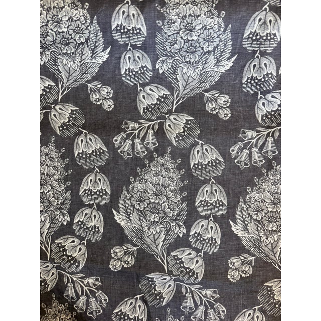 Traditional Rose Cumming’s Bellflower 100% Linen Fabric in Walnut 5 5/8 Yards For Sale - Image 3 of 8