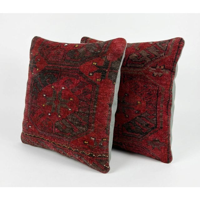 This beautiful 15'' x 15'' pillow cover set was made from authentic Turkish rug pieces. Bright colors of wool adorn the...