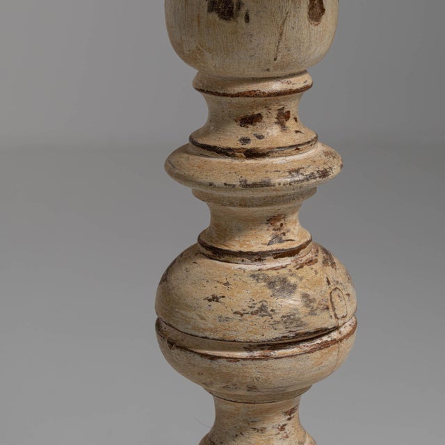 1900-1909 France Weathered Whitewash Cerused Oak Tripod Pedestal Table For Sale - Image 4 of 10