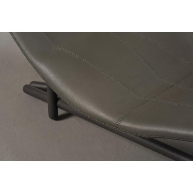 Metal Grey Leather Donovan Chaise Longue by Giuseppe Vigano for Cattelan, Italy, 2000s For Sale - Image 7 of 10