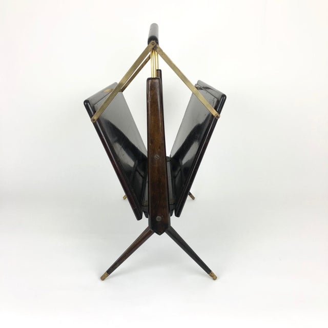 Mid-Century Italian Magazine Rack in Ico Parisi Style For Sale - Image 4 of 18