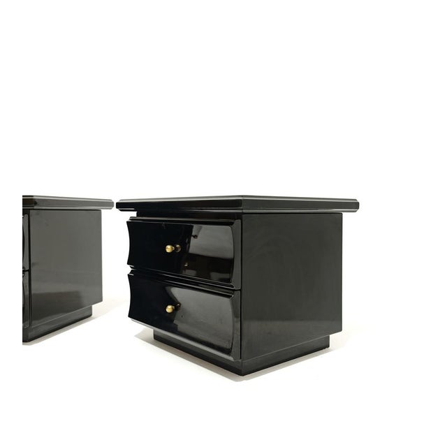 Wood Vintage Bedside Tables in Glossy Black Lacquered Wood and Brass Knobs, 1970s, Set of 2 For Sale - Image 7 of 13