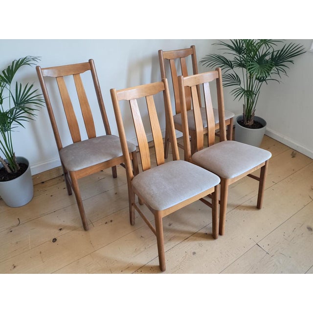 Vintage Teak Dining Chairs, 1970s, Set of 4 For Sale - Image 4 of 15