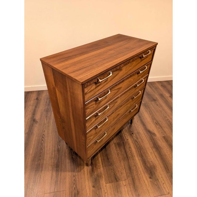 1960s American Walnut Highboy Dresser by Broyhill Lenoir, Attributed For Sale - Image 4 of 8
