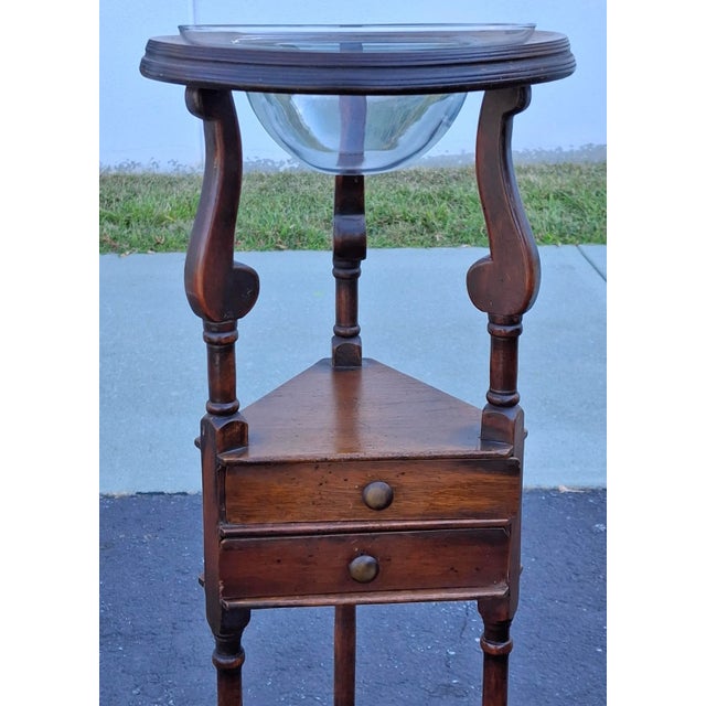 Mid 20th Century Queen Anne Style Mahogany Washstand With Glass Bowl For Sale - Image 4 of 9