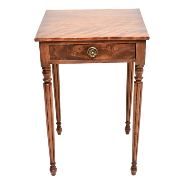 Antique Georgian Walnut Side Table, 1800 For Sale