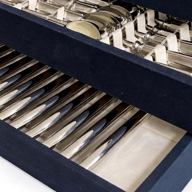 Piccadilly Cutlery Set from Cutipol, Set of 130 For Sale - Image 4 of 7