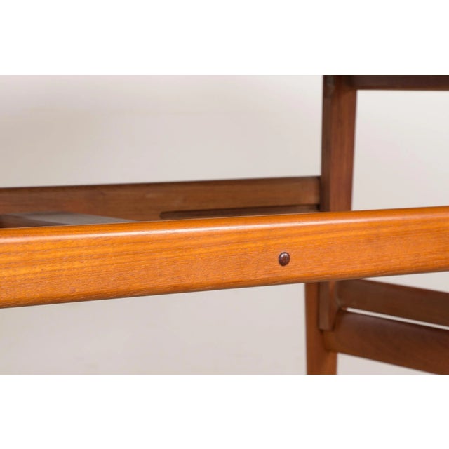 Danish Extendable and Table in Teak, 1960s For Sale - Image 4 of 18