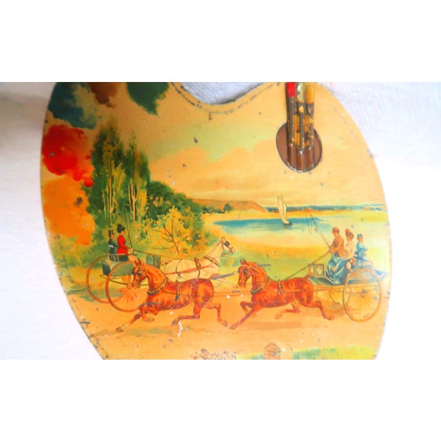 Antique Huntley & Palmers Scarce Palette Shaped Biscuit Tin, c.1910, Rare Lithographyed Horse Drawn Hurdy Gurdy For Sale - Image 10 of 18