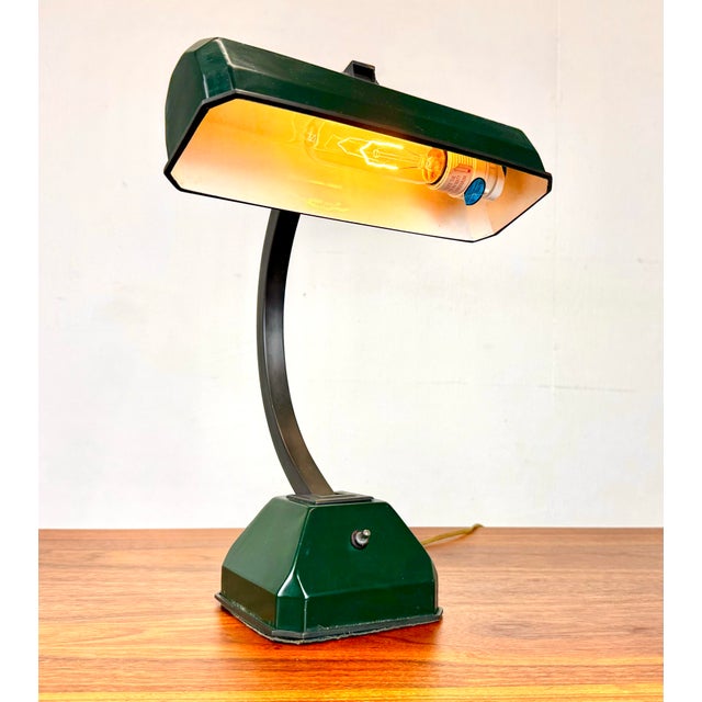 Mid-Century Modern Vintage Art Deco Mid Century Modern Adjustable Desk Banker’s Lamp For Sale - Image 3 of 12