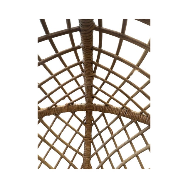 1970s 1970s Fabulous Classic High Back Throne Wicker Chair in Palm Beach Regency Style With White Linen Cushion For Sale - Image 5 of 7