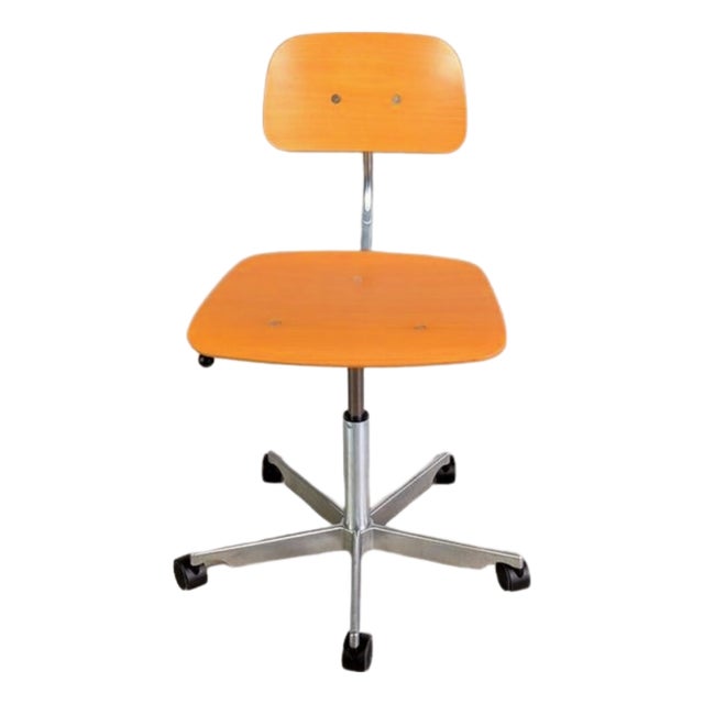 Kevi Design Office Chair in Wood by Jørgen Rasmussen for Fritz Hansen For Sale