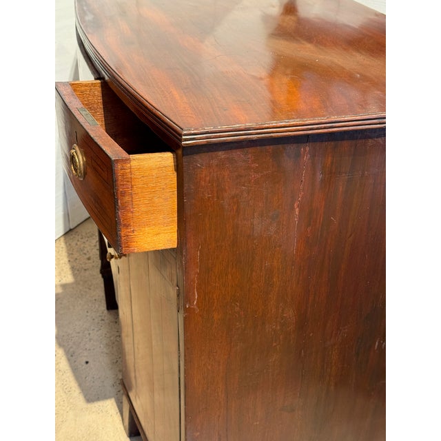 19th Century English Mahogany Server For Sale - Image 15 of 18