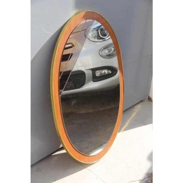 1960s Oval Italian Mirror in Wood & Golden Aluminum, 1960s For Sale - Image 5 of 9