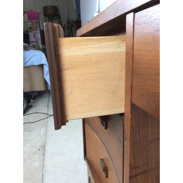 1960s Mid Century Modern Four Drawer Writing Desk With Curved Drawer Fronts and Brass Hardware For Sale - Image 5 of 11