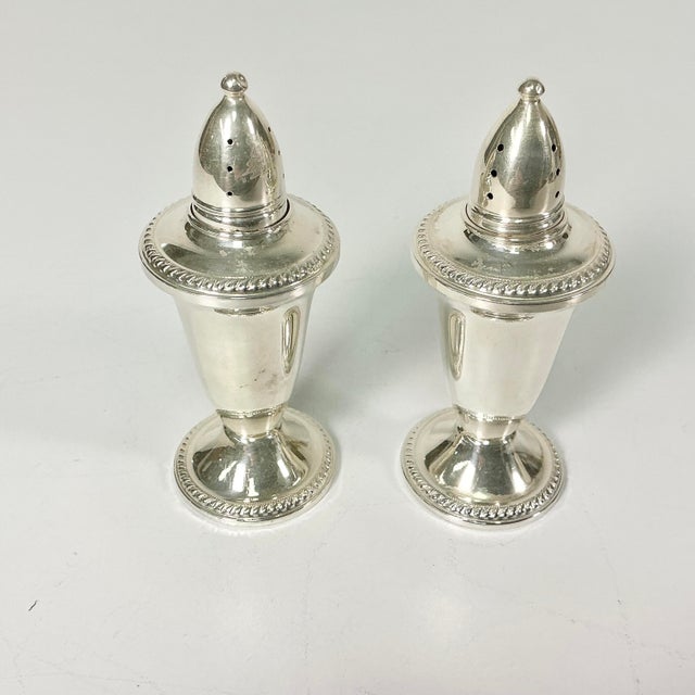 Mid 20th Century Vintage Hollywood Regency Chippendale Sterling Weighted Salt & Pepper Shakers - A Pair. For Sale - Image 5 of 9