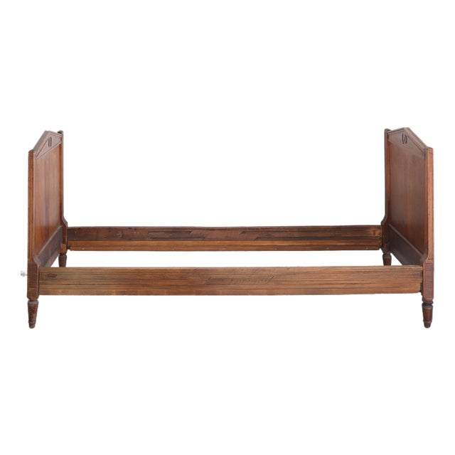 19th C. Louis XVI Style Daybed For Sale