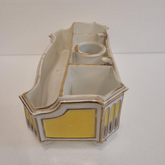 Yellow and Gold Writing Set in Porcelain, 1800s For Sale - Image 14 of 18