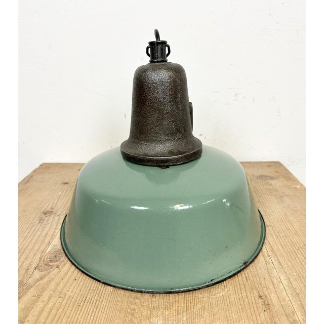 Industrial Green Enamel Factory Lamp with Cast Iron Top, 1960s For Sale - Image 12 of 17