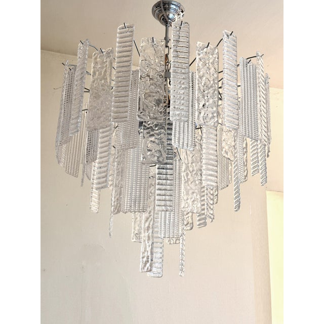 Transparent Contemporary Strips “Listelli” Murano Glass Chandelier by Simoeng For Sale - Image 8 of 8