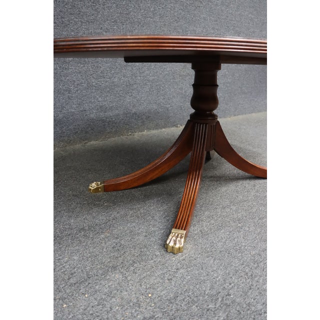 Henkel Harris Oval Mahogany Coffee Table With Banded Inlaid Top For Sale - Image 10 of 17