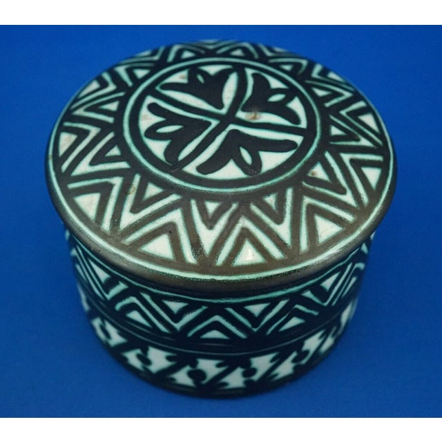 1930s Futurist Lead Glazed Majolica Ceramic Box by Fama Ascoli Piceno, Italy, 1930s For Sale - Image 5 of 18