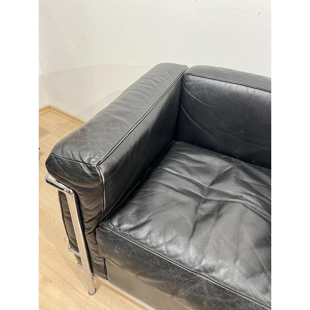Black Leather LC2 Club Chair with Chromed Frame by Le Corbusier for Cassina, 1965 For Sale - Image 15 of 18
